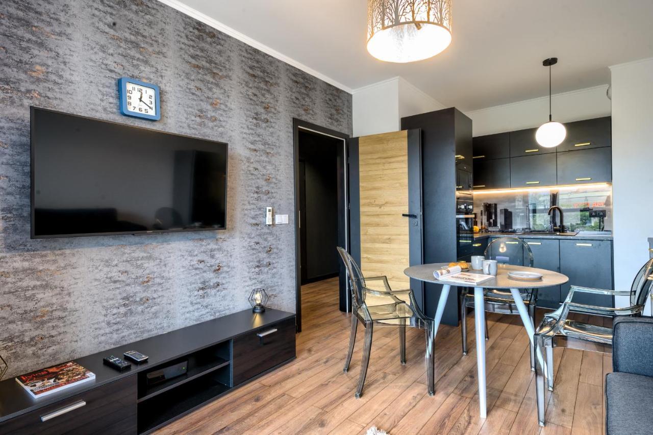 Apartament Mayad *